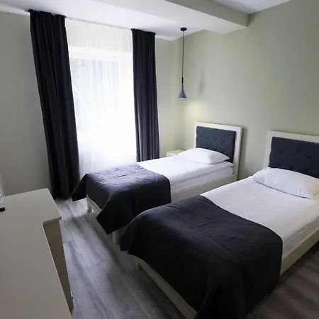 Hotel Golden Lemon золотий лимон *