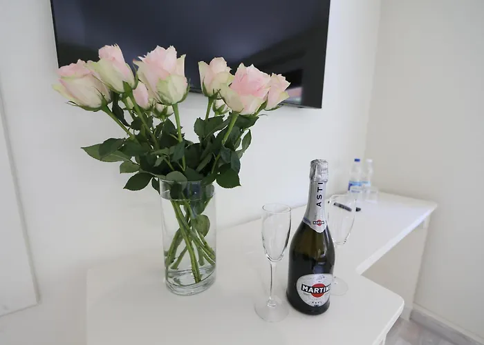 Ξενοδοχείο Golden Lemon золотий лимон